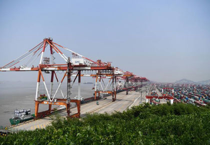 上海洋山深水港码头