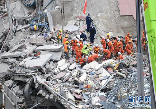 永清福建泉州一酒店坍塌事故已致10人死亡